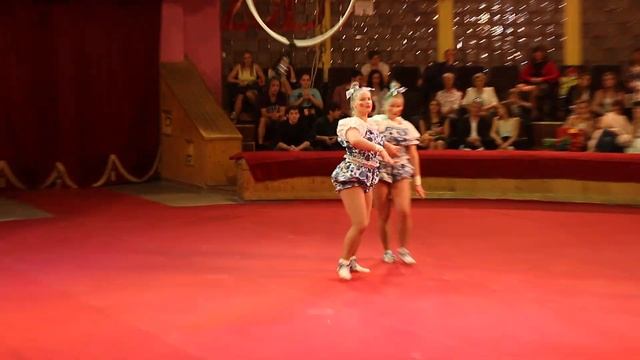 05.06.15. Госэкзамен в ГУЦЭИ. Дарья и Александра Пастернак, часть 2..