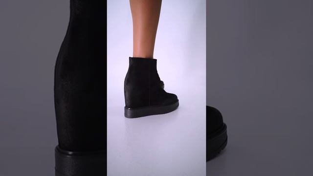 "ARIS TSOUBOS" DESIGNER BOOTS PLATFORM смотреть онлайн
