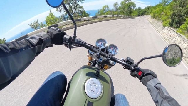 Поездка по южному берегу Крыма по старой трассе вдоль горных вершин смотреть онлайн