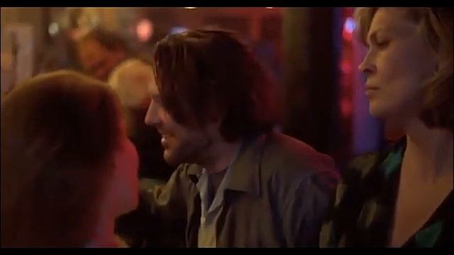 Barfly. Film en français. Extrait 15: "Baston de gonzesses " Dunaway - Rourke-Krige (sous-titres) смотреть онлайн