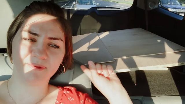 DIY Urban Outfitters Headboard // SAVE $527 With A Girl With Her Glue Gun смотреть онлайн