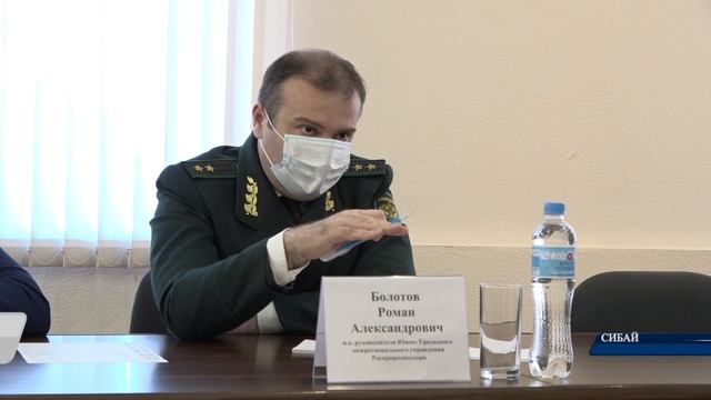 Чиновник Росприроднадзора Роман Болотов поговорил с сибайцами об экологии смотреть онлайн