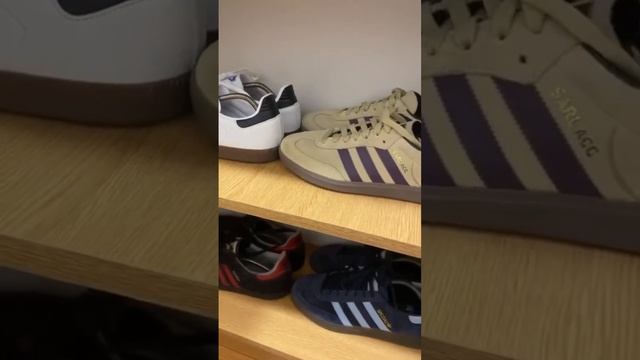 Шкафчик с обувью кэжуалов #casual #кэжуал #adidas #samba смотреть онлайн