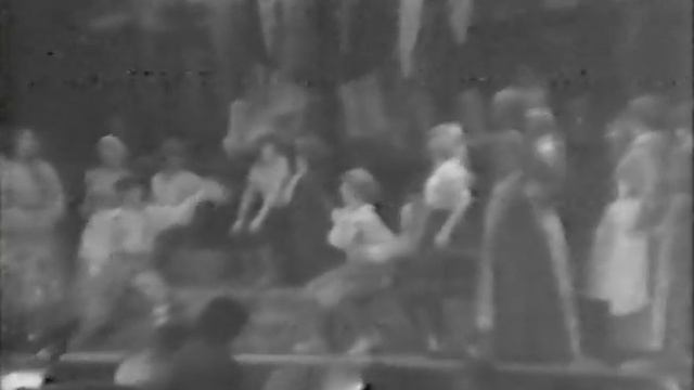 1977 Oliver смотреть онлайн