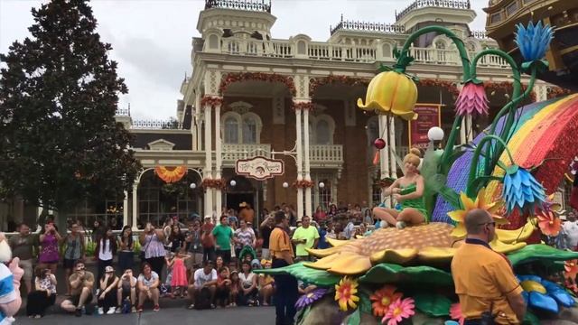 Disney Festival of Fantasy Parade at Magic Kingdom Walt Disney World смотреть онлайн