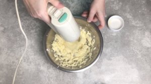 Крем для заварных пирожных  Густой творожный крем для эклеров со сгущенкой и маслом