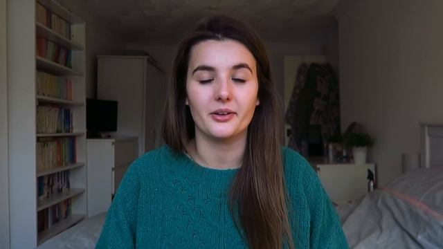 Fave Books Of 2018! | Phoebe & Me смотреть онлайн