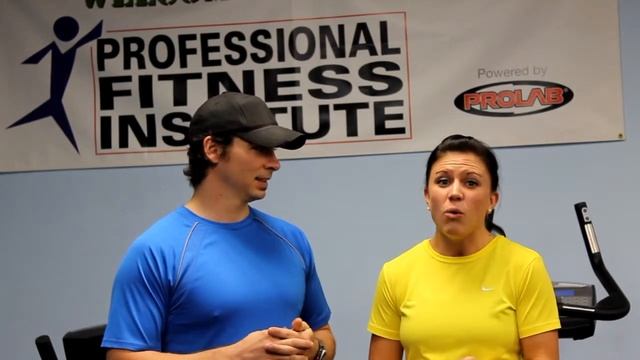 Workout with Iyan and Casey: Fad Diets смотреть онлайн