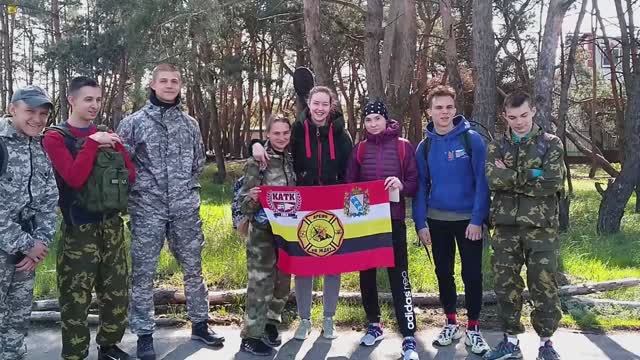 Поход хорошей компанией с приготовлением плова.