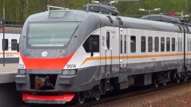 [Эксклюзив!] Электропоезд ЭП2Д-0014 впервые в Железнодорожном! смотреть онлайн