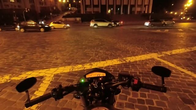 POV по ночному Киеву на мото смотреть онлайн