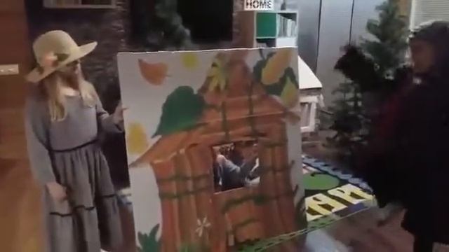 Three Little Pigs смотреть онлайн