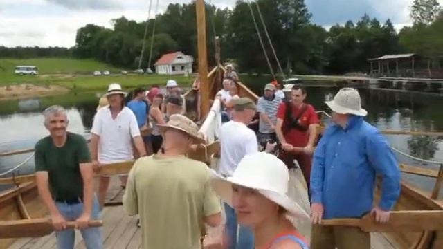 Гребля на варяжском корабле в Суле, Беларусь смотреть онлайн
