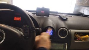 Самодельный и дешовый цифровой термометр для двигателя автомобиля.
