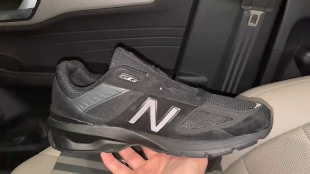 New Balance 990v5 Triple Black shoes смотреть онлайн