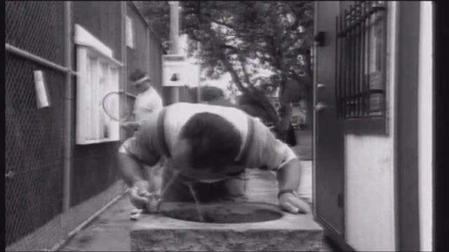 Fatboy Slim - Don't Let the Man Get You Down смотреть онлайн