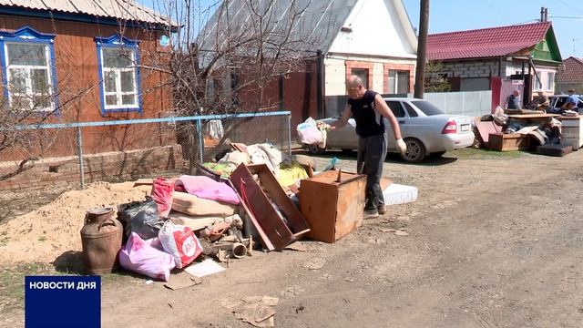 В ОРСКЕ К ЛИКВИДАЦИИ ПОСЛЕДСТВИЙ ПАВОДКА ПОДКЛЮЧИЛСЯ РЕГОПЕРАТОР ПО ВЫВОЗУ ТКО смотреть онлайн