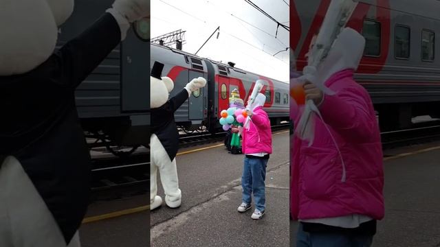 Встретили Аришку смотреть онлайн