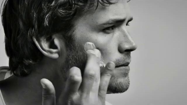 Clinique For Men - 2 in 1 Pelle e Barba смотреть онлайн
