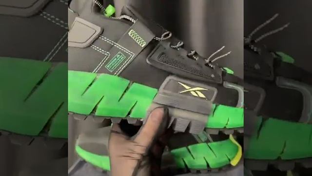 Кроссовки Reebok Zig Kinetica смотреть онлайн