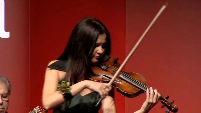 TEDxLisboa - Natalia Juskiewicz - Um Violino no Fado смотреть онлайн
