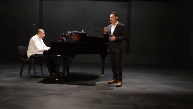 Questa o quella, opera de Rigoletto Jorge Guiza смотреть онлайн
