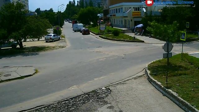 Перекрёсток в Щёлкино, 10.07.2015 - time-lapse с камеры 2 смотреть онлайн