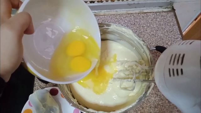 Basque Burnt Cheescake Semi Burnt yang wajib anda cuba смотреть онлайн