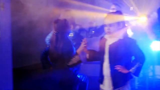 Шоу-группа "Ассорти" - "Дружби крила!" смотреть онлайн