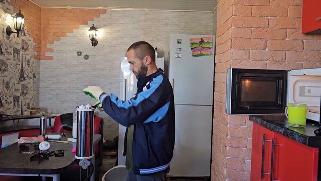 Рыбалка как бизнес! Литьё силиконовых приманок электрошприцом! смотреть онлайн