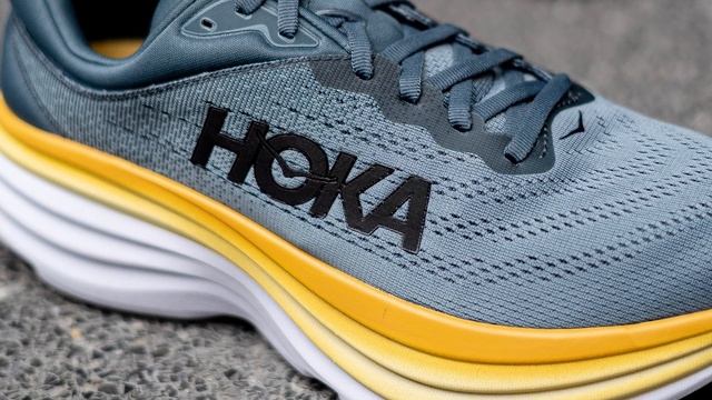 รีวิว รองเท้าวิ่ง HOKA BONDI 8 ที่สุดของสายซัพพอร์ต | ARI RUNNING REVIEW EP.76 смотреть онлайн