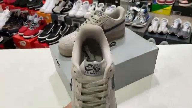 Sepatu Nike Air Force 1 Reigning Champ Light Grey BNIB 100% Authentic смотреть онлайн