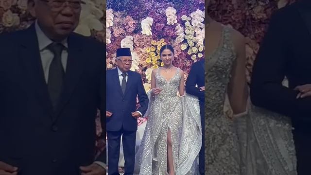 Moment Wapres KH Maruf Amin Datang Ke Resepsi Jessica Mila & Yakup Hasibuan смотреть онлайн