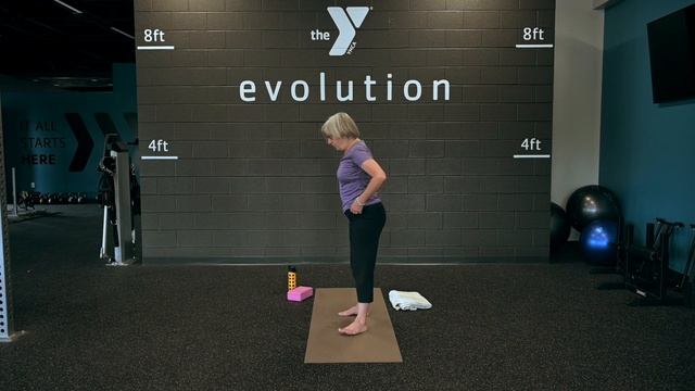 Gentle Yoga Balance and Resilience - 30 Minutes смотреть онлайн