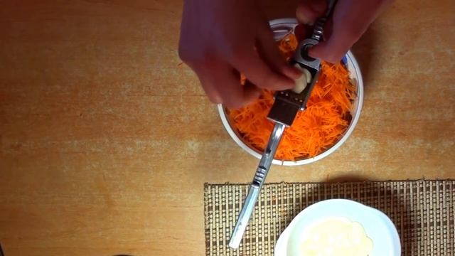 Салат морковь с майонезом и чесноком Вкусно и просто
