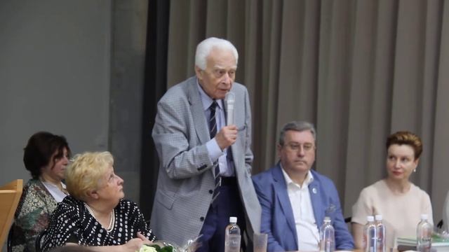 Шкловский Виктор Маркович. Международный симпозиум «Специфические языковые расстройства у детей» смотреть онлайн