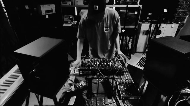 Live Jam Pulsar 23 Soma, Korg Volca Sample, Elektron Digitone (by Polesh) смотреть онлайн
