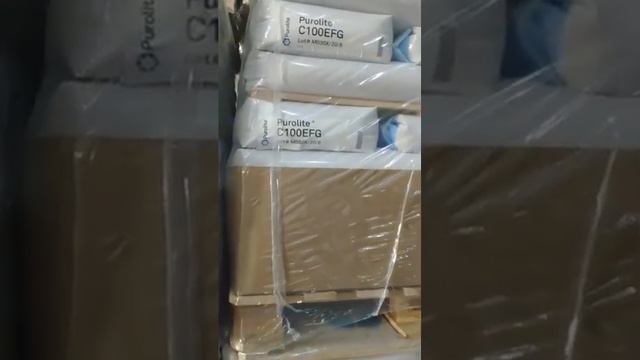 Purolite Resin C100e Cation Exchange Resin Purolite C100EFG Ion Exchange Resin For Water Softener смотреть онлайн