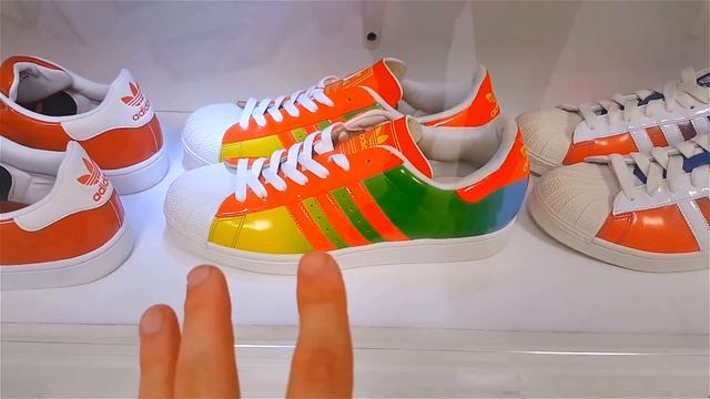MASSIVE Adidas Superstar Shoe Collection смотреть онлайн