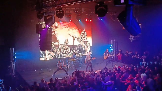 Монгол Шуудан 🔥🔥🔥Трын трава 💪🔥🔥#концерт#монголшуудан#ремешок#панкрок смотреть онлайн