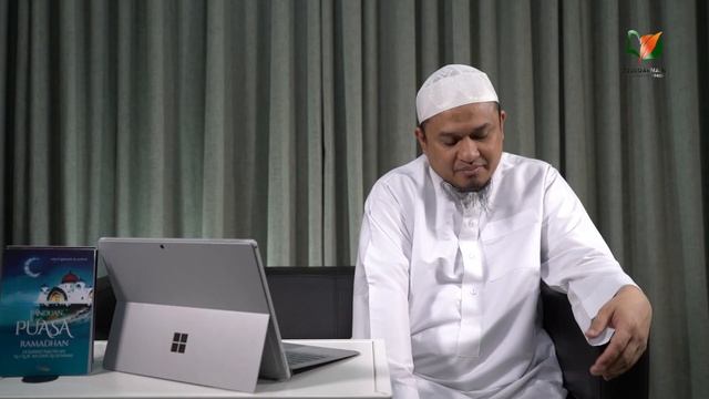 Hukum Mengucapkan "Amin" Setelah Membaca Surah Al-Fatihah смотреть онлайн