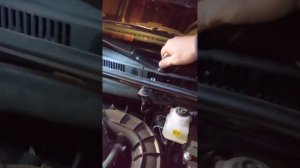 Дворники, стеклоочистители перестали работать. Почему? Ищем причину.