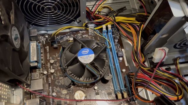 ASUS P8H61/USB3 R2.0. UPGRADE до максималок смотреть онлайн