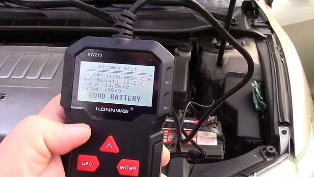 KONNWEI KW210 12V Car Battery Tester Review смотреть онлайн