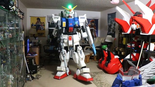 RX-79[G] Ground Gundam Cosplay - Test #2 180mm Cannon and backpack смотреть онлайн