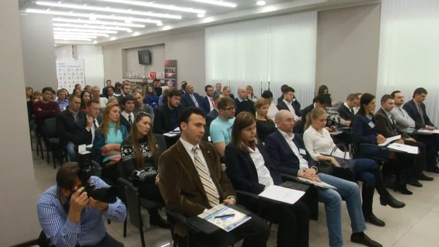 Власть и бизнес строят диалог смотреть онлайн