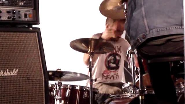 SCUM - Faust records drums for Protest Life video! смотреть онлайн