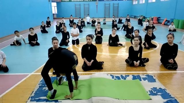 12школа рук. Ханума Магомедовна смотреть онлайн