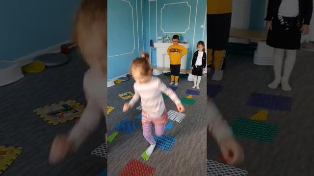 Нейрофитнес для детей 6-7 лет. Сент. 2021. Моторное планирование, координация, регуляция и конроль. смотреть онлайн