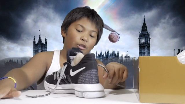 Nike KD X KIDS REVIEW! смотреть онлайн